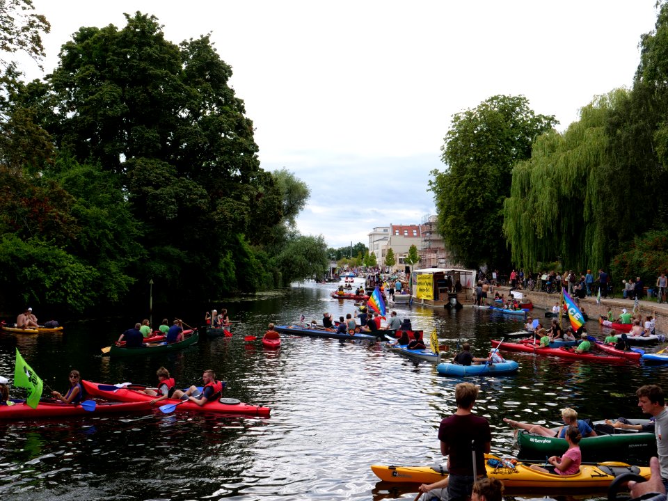 Coal and Boat demonstration 2019 219