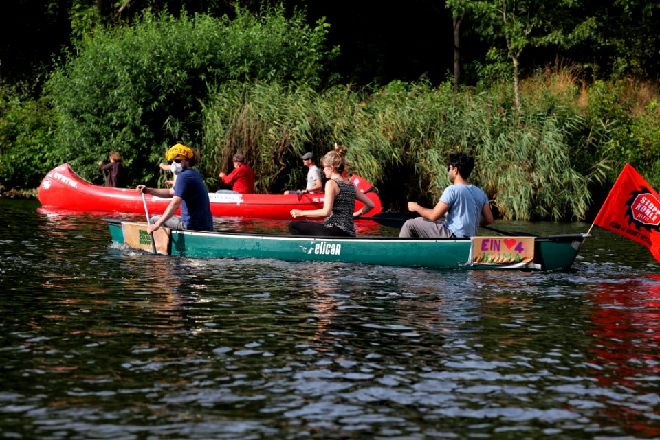 Coal and Boat demonstration 2020-08-29 273