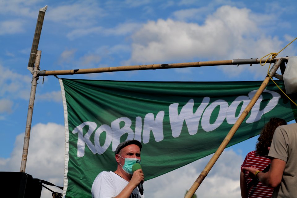 Coal and Boat demonstration 2020-08-29 247