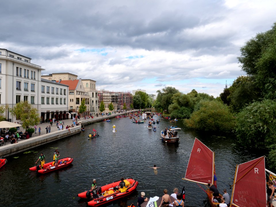 Coal and Boat demonstration 2019 195
