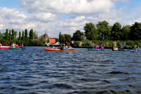 Coal and Boat demonstration 2020-08-29 36