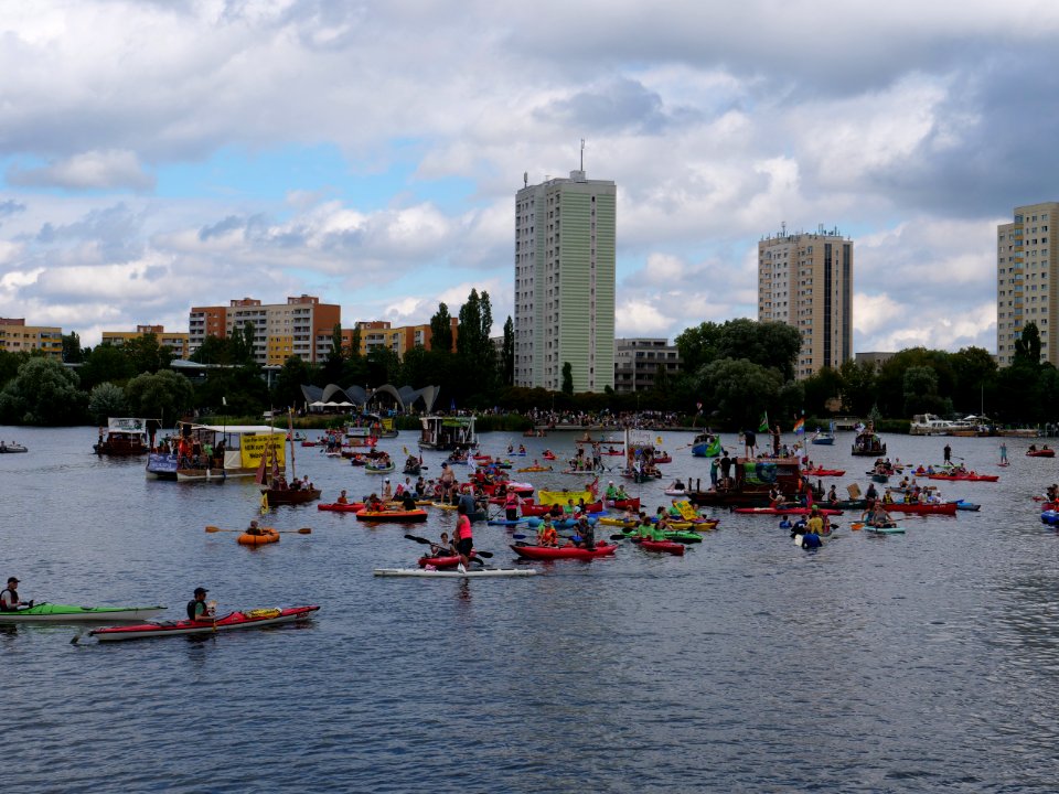 Coal and Boat demonstration 2019 02