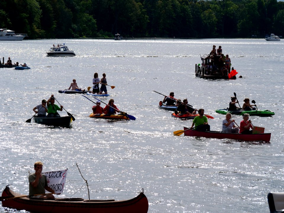 Coal and Boat demonstration 2019 133