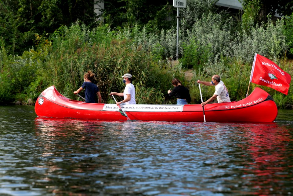 Coal and Boat demonstration 2020-08-29 281