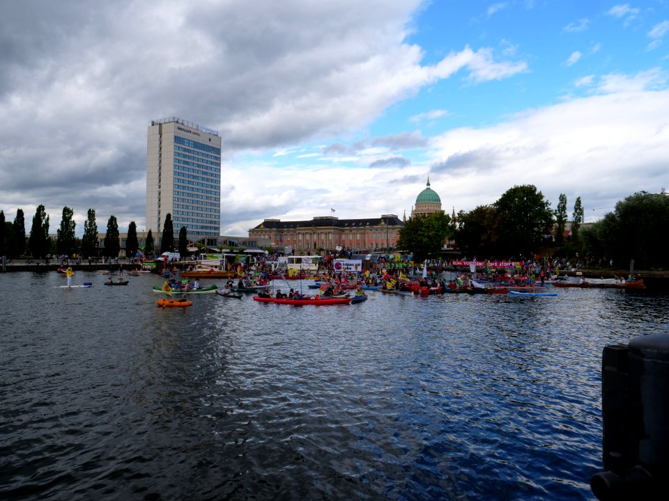 Coal and Boat demonstration 2019 157
