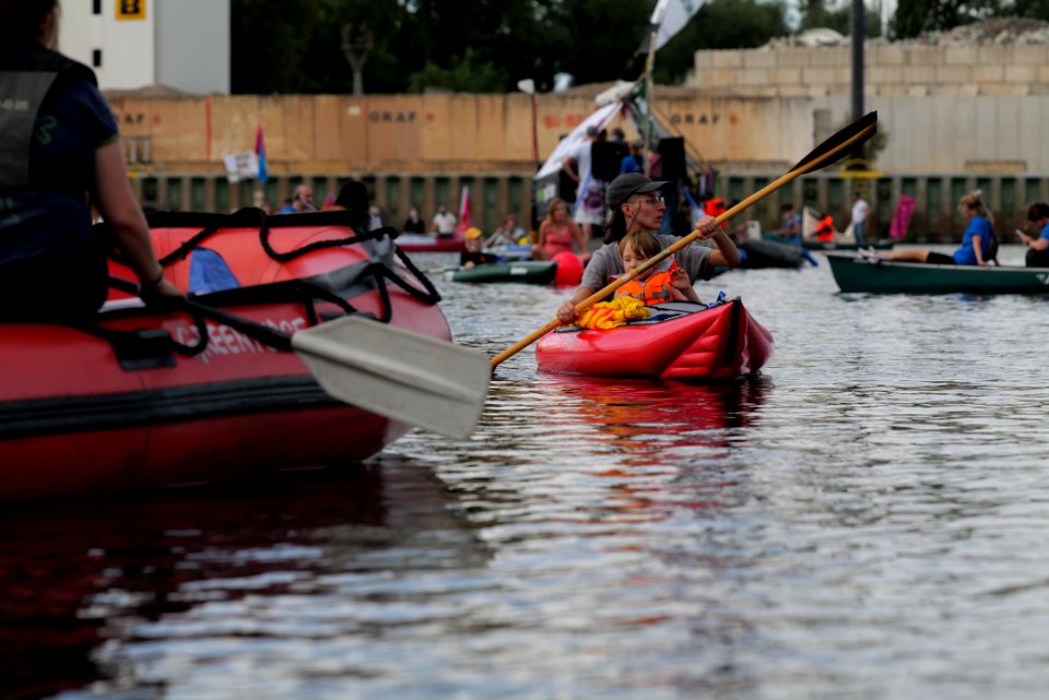 Coal and Boat demonstration 2020-08-29 260