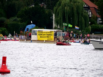 Coal and Boat demonstration 2019 113