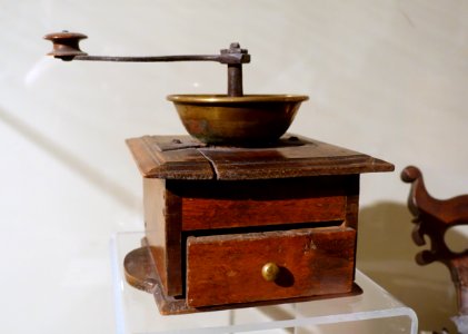 Coffee mill, England, 1700s, iron, brass, oak - Concord Museum - Concord, MA - DSC05800