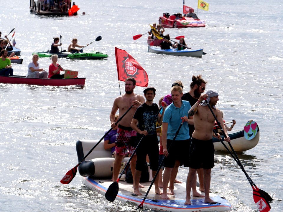 Coal and Boat demonstration 2019 132