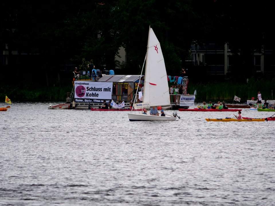 Coal and Boat demonstration 2019 108