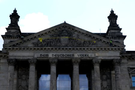 Coal law protest Greenpeace banner Reichstag Berlin 2020-07-03 07