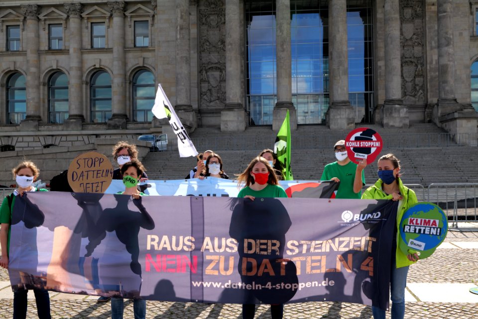 Coal law protest at Platz der Republik 2020-07-03 07