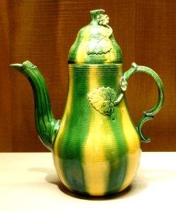 Coffee or Chocolate Pot, Staffordshire, c. 1765 - Nelson-Atkins Museum of Art - DSC08793
