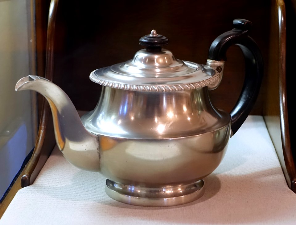 Coffeepot, 6-cup, Reed & Barton, c. 1824-1827, Britannia metal and wood - Old Colony History Museum - Taunton, Massachusetts - DSC03791