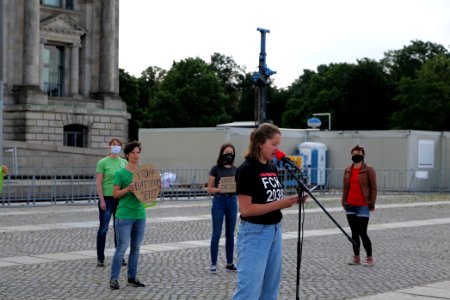 Coal law climate movement press conference at Platz der Republik 2020-07-03 17