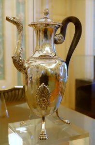 Coffeepot, Paris, 1819-1838, silver, ebony - Museu Nacional de Soares dos Reis - Porto, Portugal - DSC00465