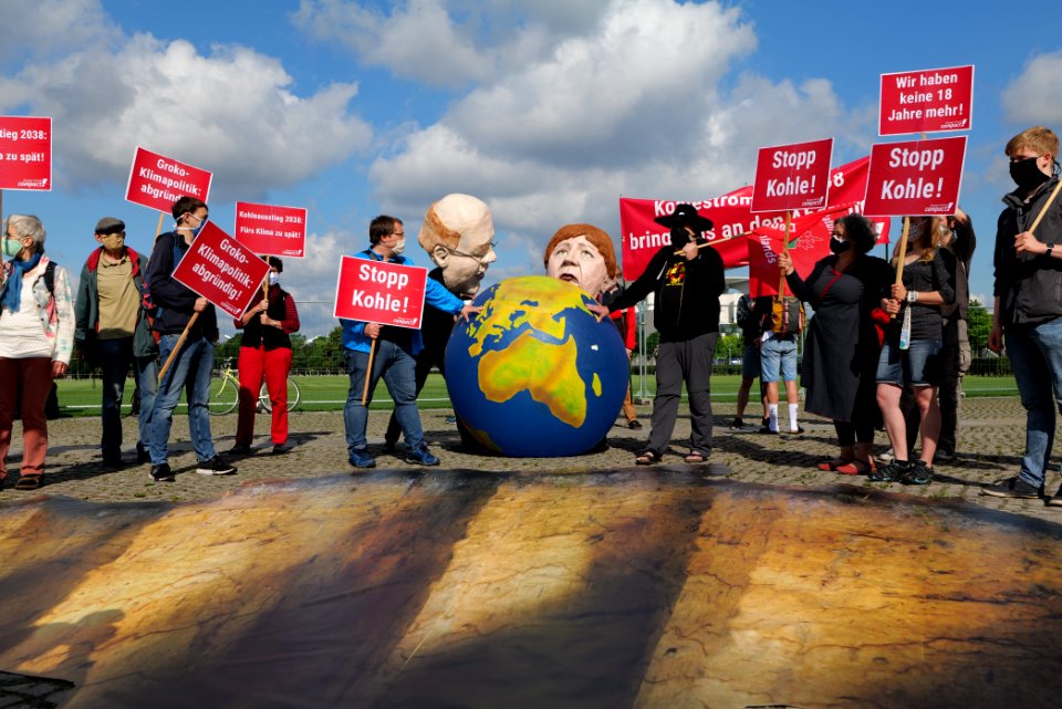 Coal law protest at Platz der Republik 2020-07-03 Campact 12
