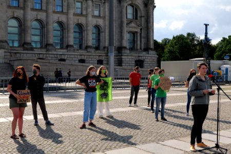 Coal law climate movement press conference at Platz der Republik 2020-07-03 28