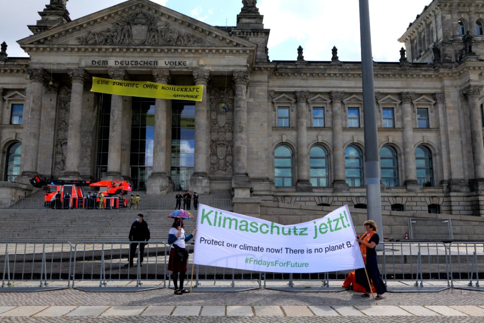Coal law protest at Platz der Republik 2020-07-03 18