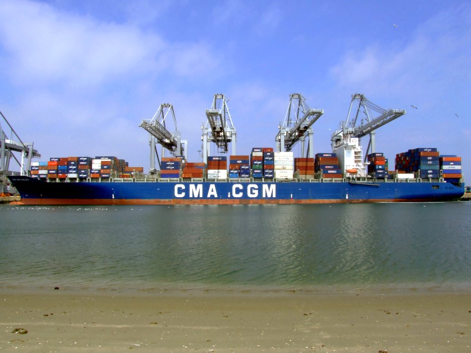 CMA CGM Balzac IMO 9222273 , leaving Port of Rotterdam, Holland 18-May-2007