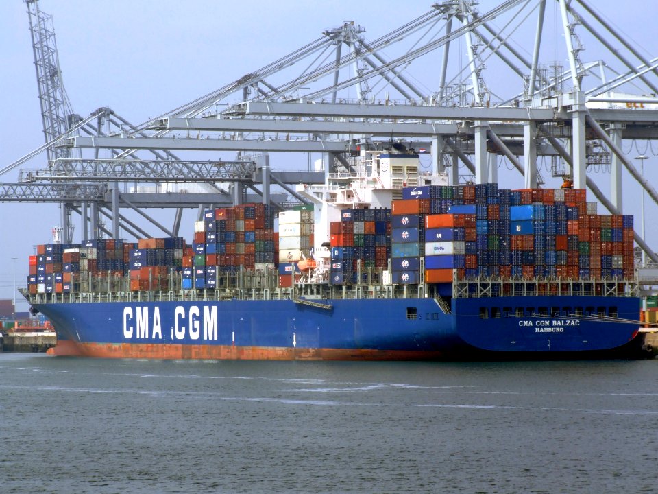 CMA CGM Balzac p2, leaving Port of Rotterdam, Holland 18-May-2007