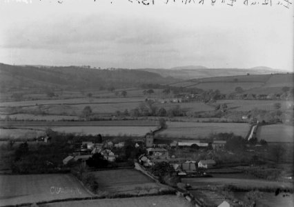 Clunbury (1295119)