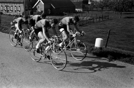 Clubkampioenschappen wielrennen 1964 bij Wijk bij Duurstede , de verschillende p, Bestanddeelnr 916-9095