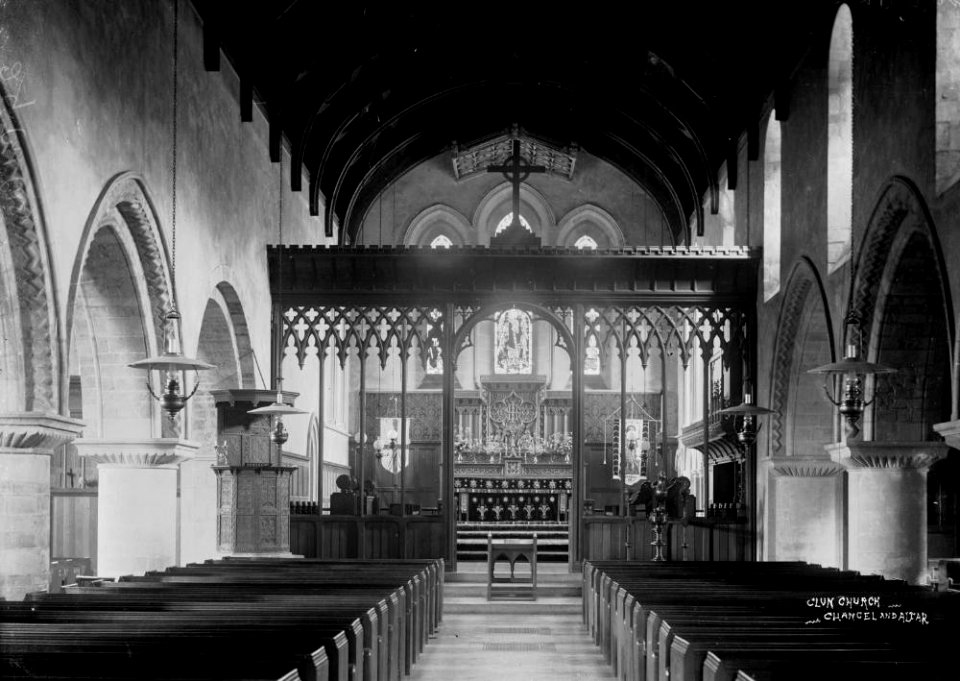 Clun church chancel and altar (1294672)