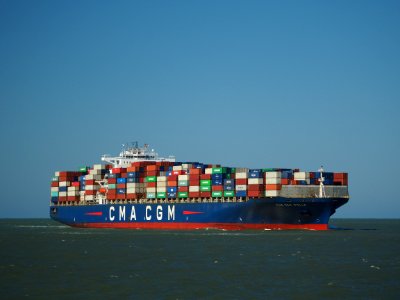 CMA CGM Otello (ship, 2005) IMO 9299628, Maasmond, Port of Rotterdam pic5