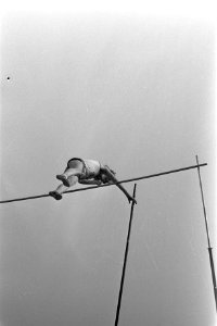 Clubkampioenschappen atletiek in Ookmeer Amsterdam, nr 1 Wilma van de Berg in a, Bestanddeelnr 924-9756