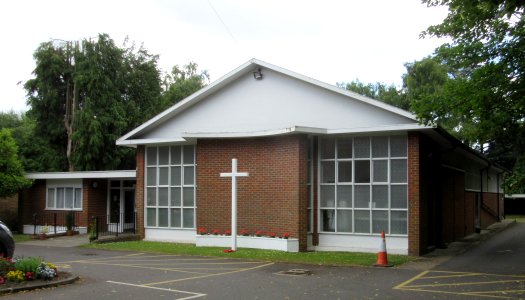 Cobham United Reformed Church, Stoke Road, Cobham (June 2015) (2)