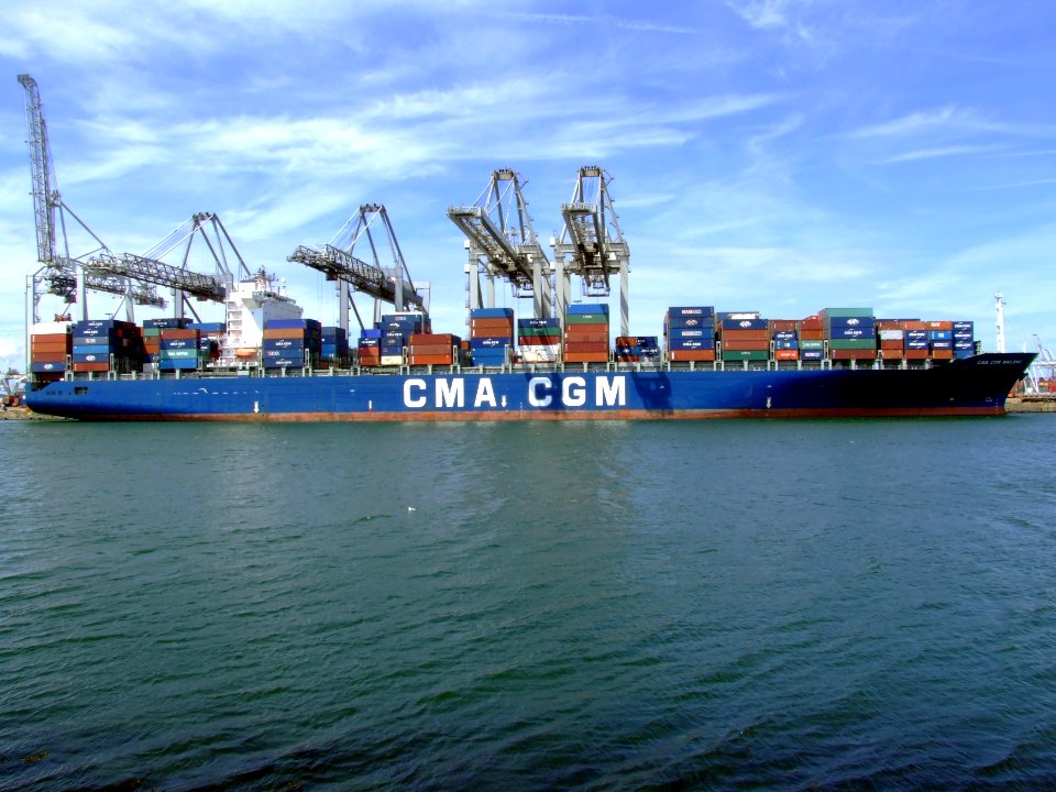CMA CGM Balzac pic5, at the Amazone harbour, Port of Rotterdam, Holland 14-Jul-2007