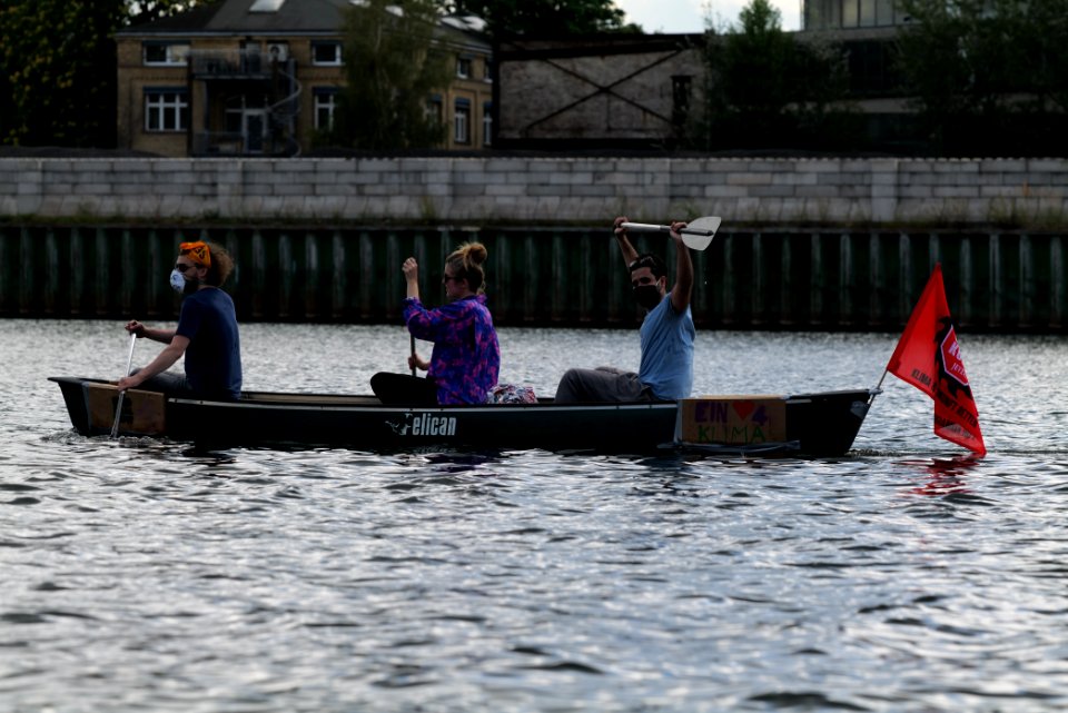 Coal and Boat demonstration 2020-08-29 173