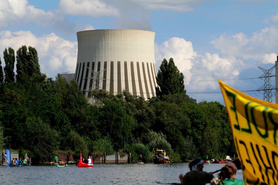 Coal and Boat demonstration 2020-08-29 192