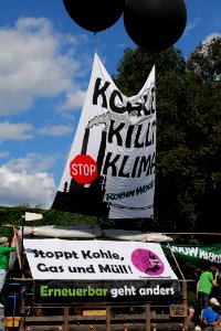 Coal and Boat demonstration 2020-08-29 187