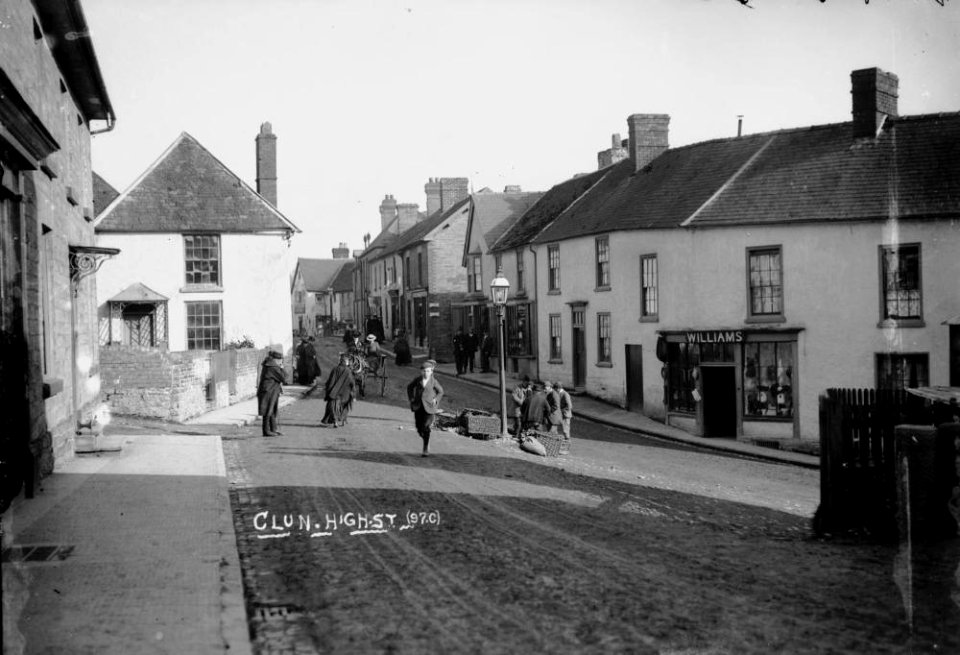 Clun High St (1295155)