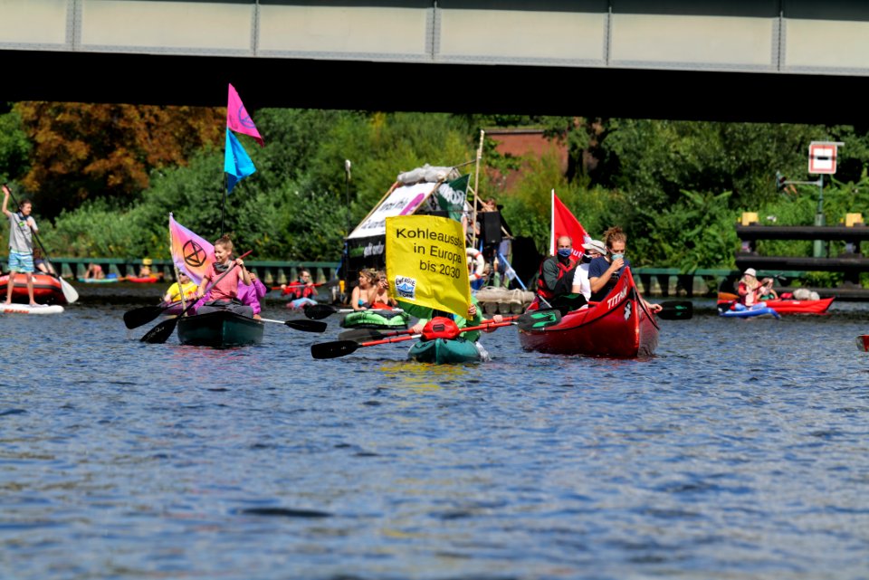 Coal and Boat demonstration 2020-08-29 148