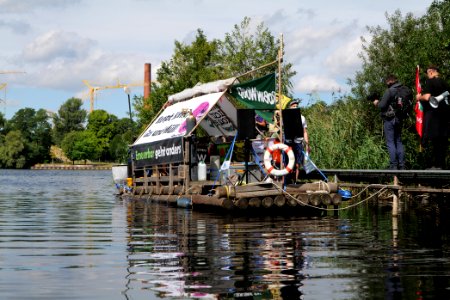 Coal and Boat demonstration 2020-08-29 06