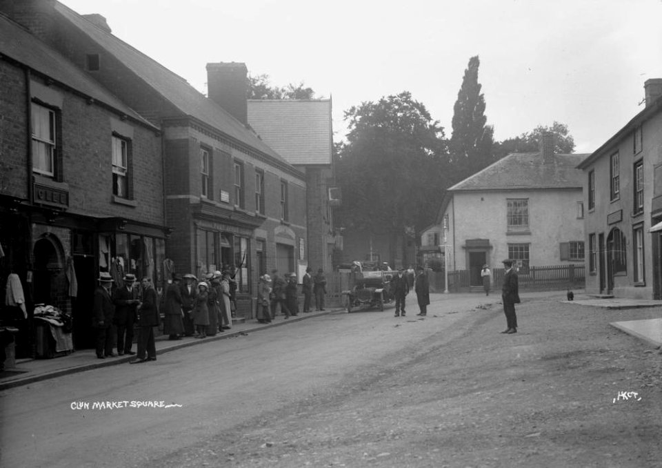 Clun market square (1294309)