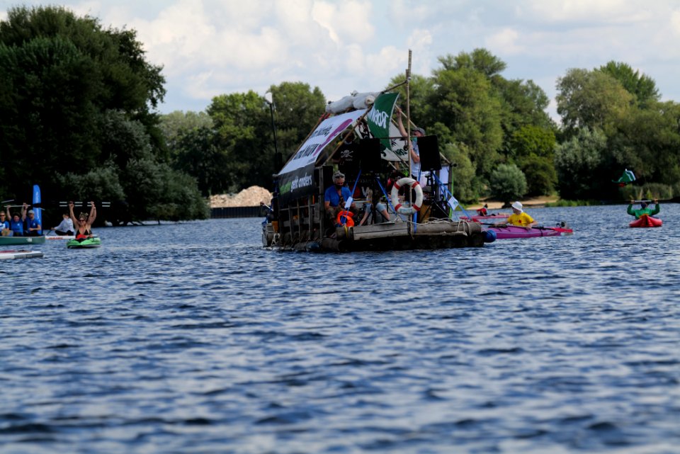 Coal and Boat demonstration 2020-08-29 90