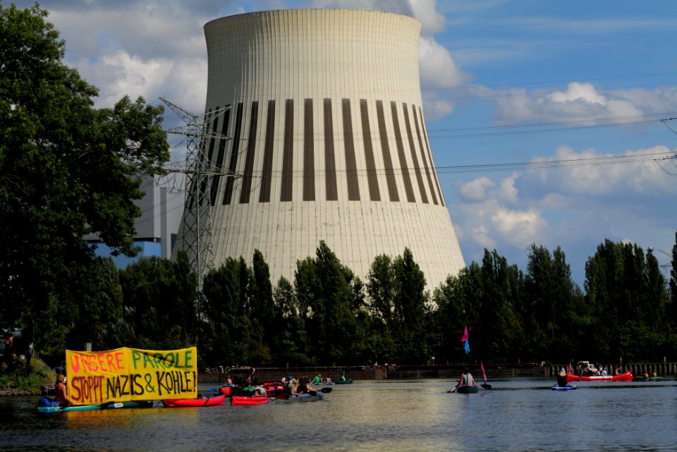 Coal and Boat demonstration 2020-08-29 212