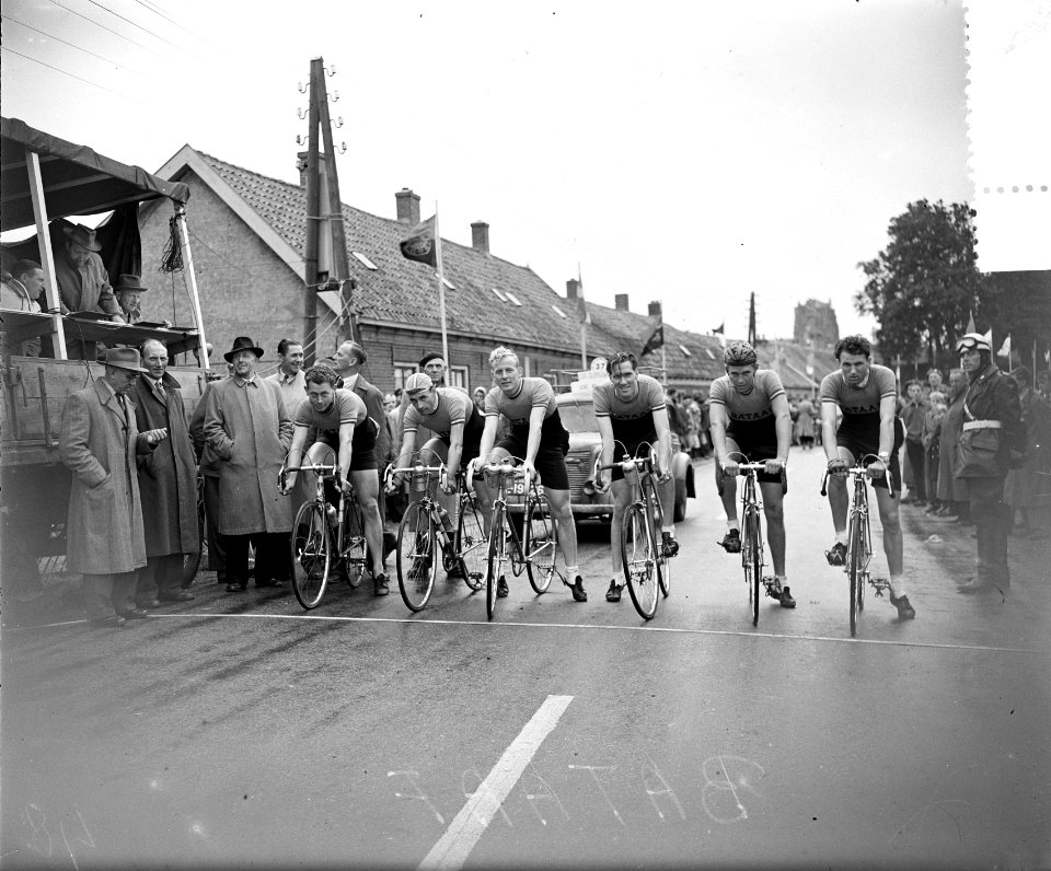Clubkampioenschap op de weg, Bataaf, Halfweg, Bestanddeelnr 906-7248