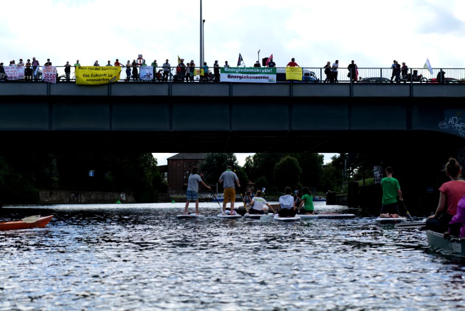 Coal and Boat demonstration 2020-08-29 134