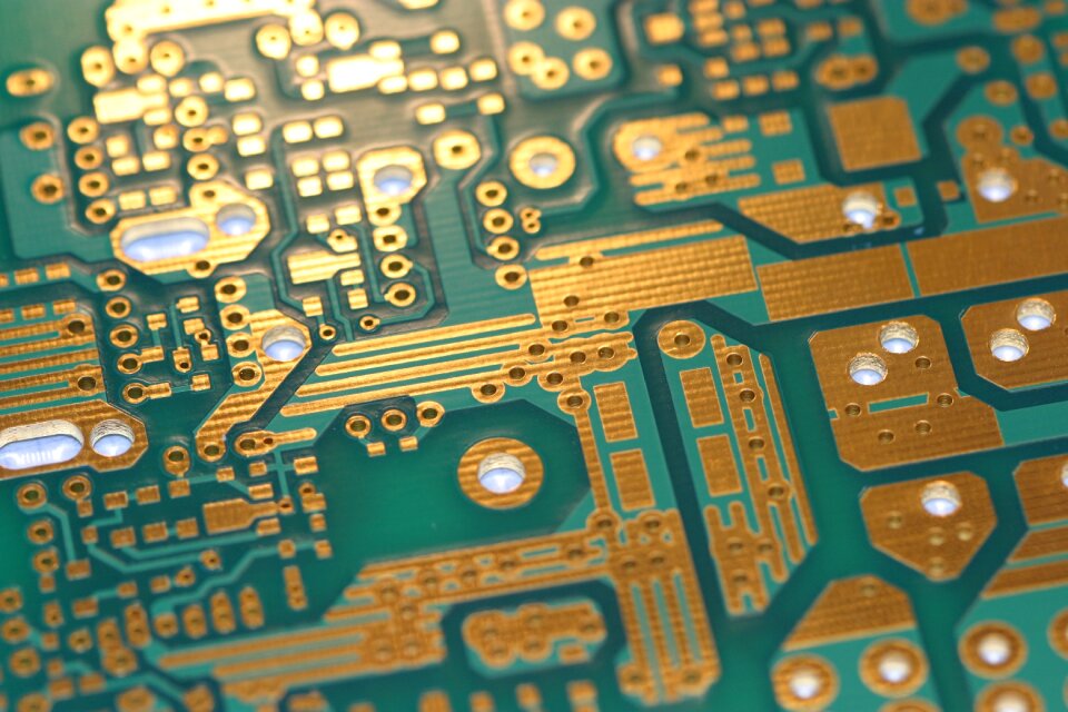 Circuit computer plate