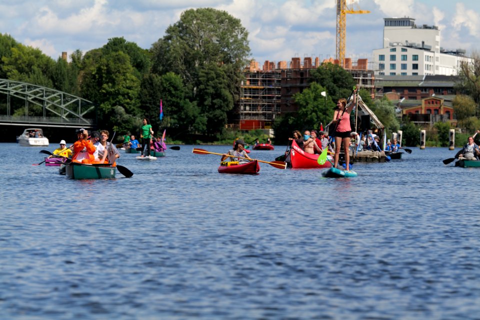 Coal and Boat demonstration 2020-08-29 104
