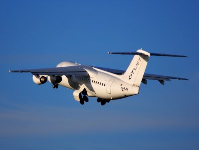CityJet EI-RJN BAe 146 - Avro RJ takeoff from Polderbaan, Schiphol (AMS - EHAM) at sunset, pic3
