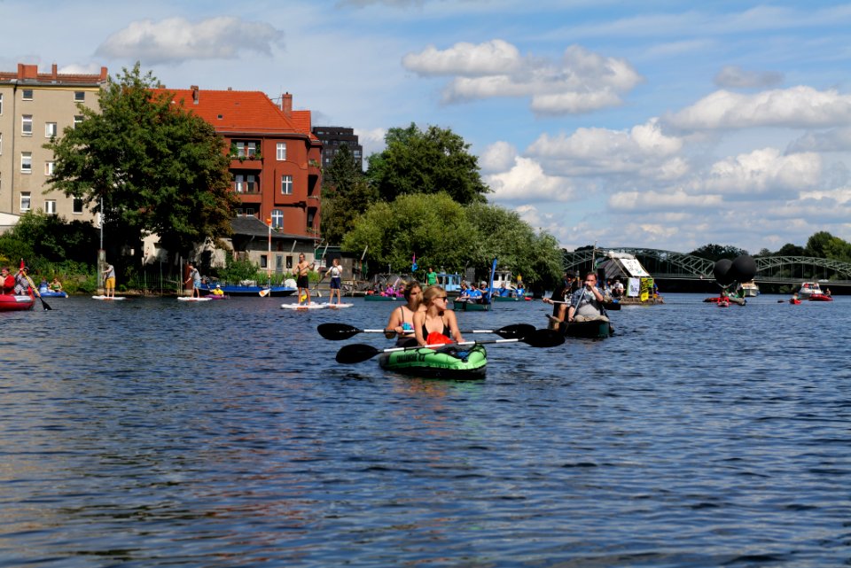 Coal and Boat demonstration 2020-08-29 110