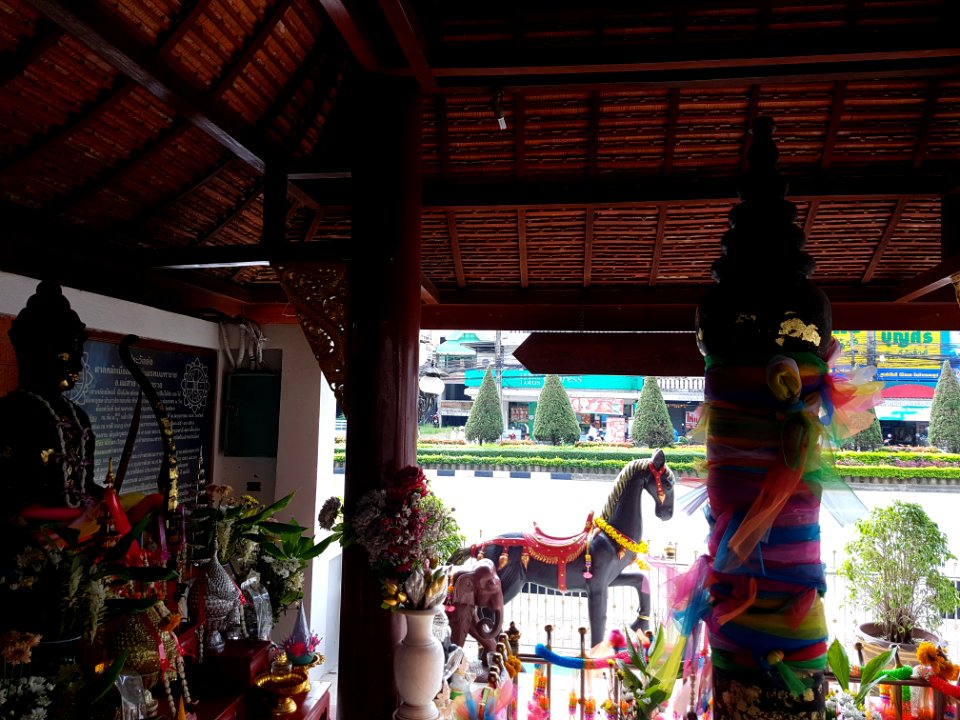 City pillar, Mae Sai - 2017-07-03 (013)