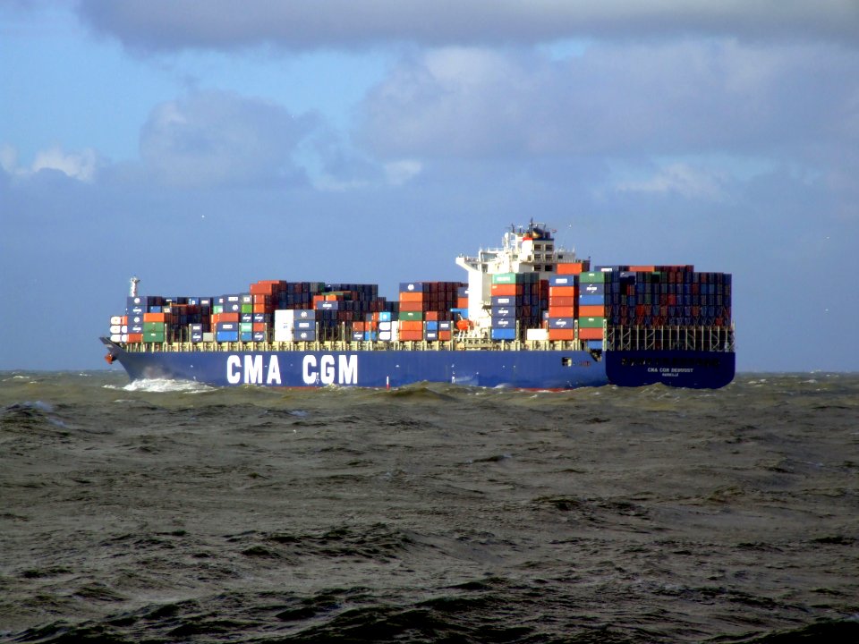 CMA CGM Debussy pB, leaving Port of Rotterdam, Holland 21-Jan-2007