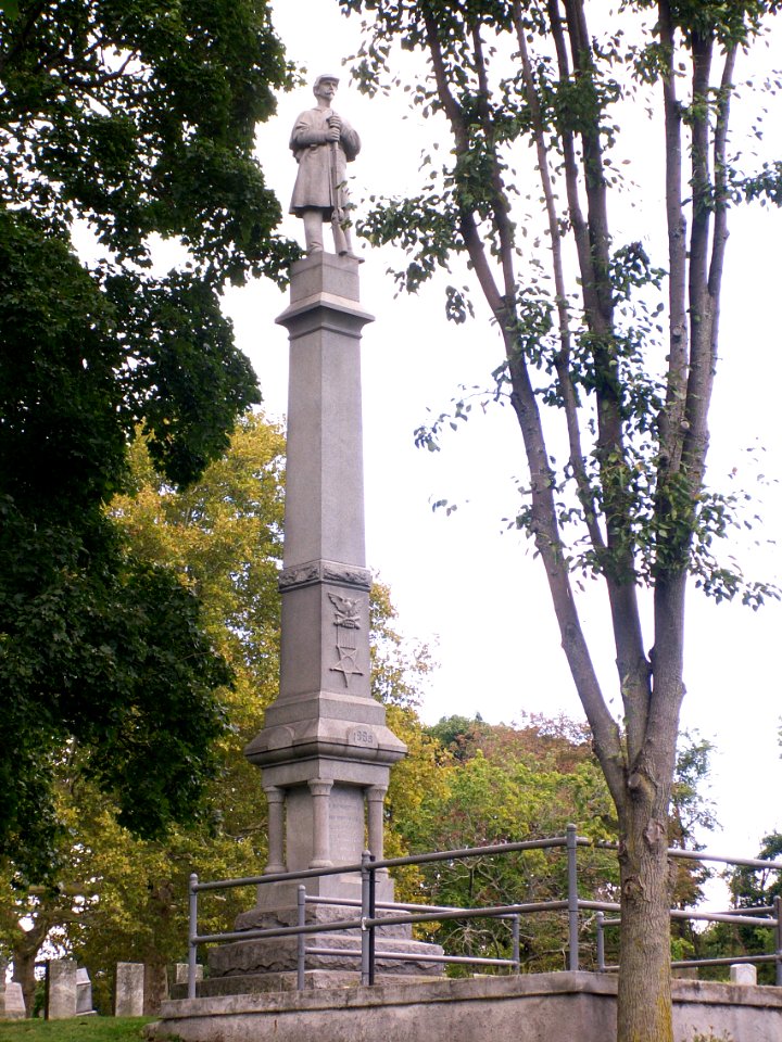 Civil War monument, Chartiers Cemetery, Pittsburgh 01